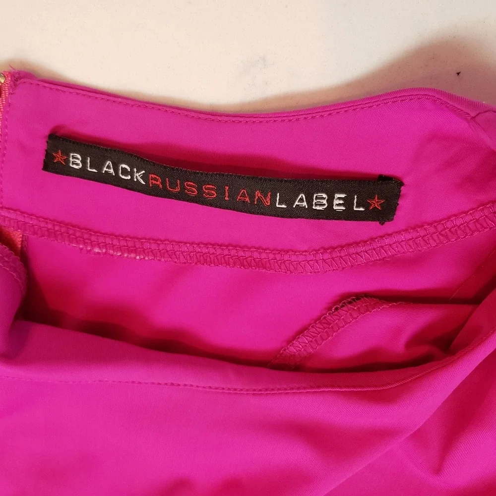 Black Russian hot pink dress size Medium removable sleeves Knee Length‎